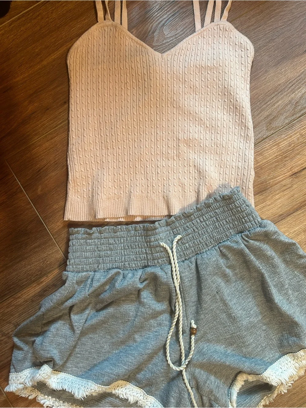 Clothes Bundle - Picture 4 of 5
